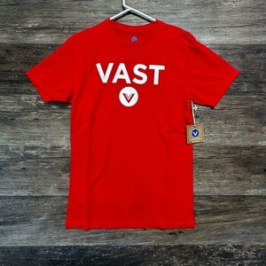 Vast Life Vibrant Red Short Sleeve Tee with Crew Neck
